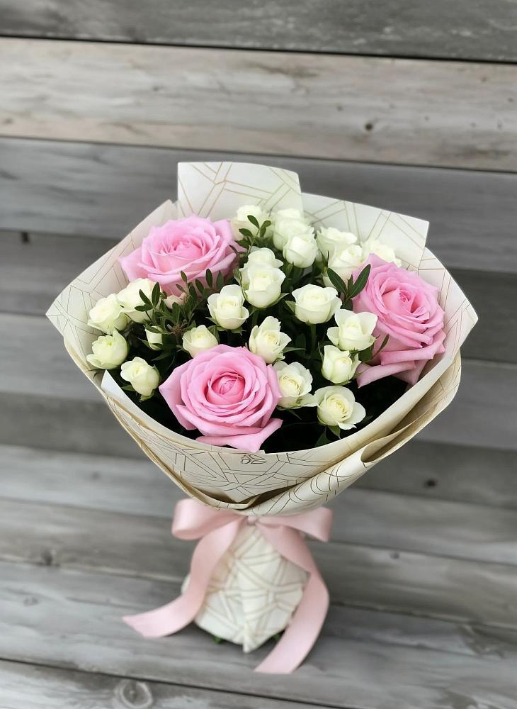 Букет цветов из: Розы в Беково