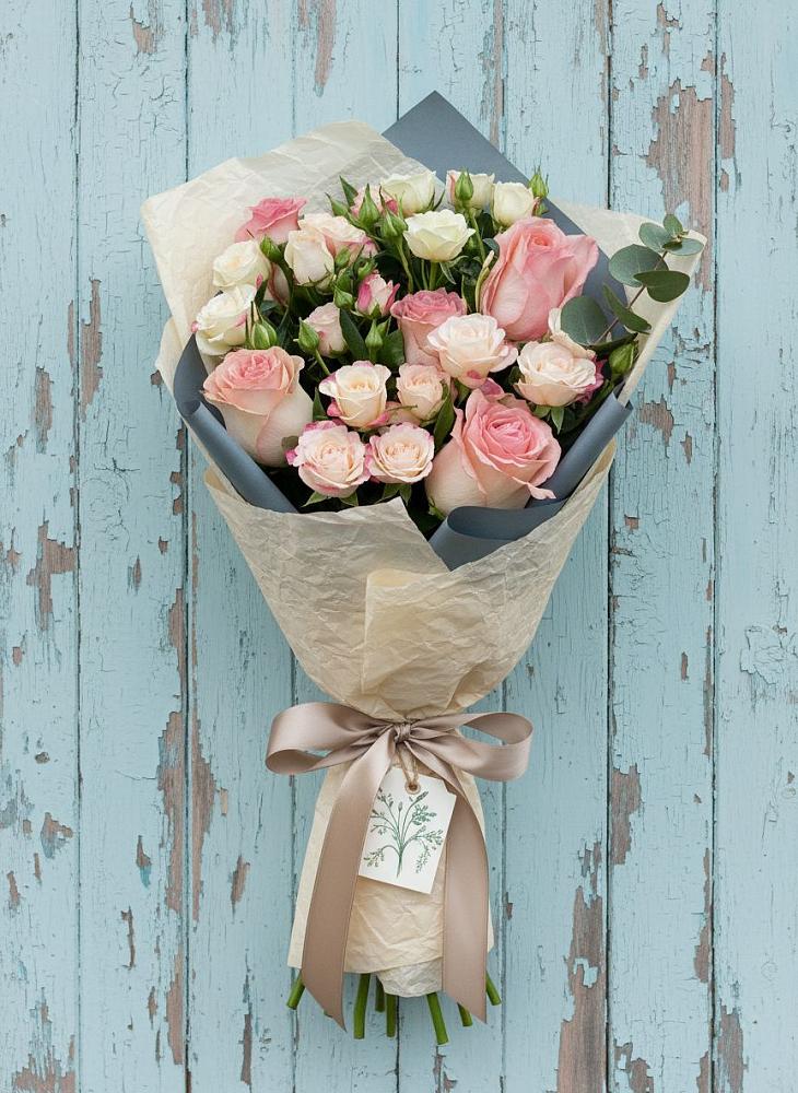 Букет цветов из: Розы в Беково