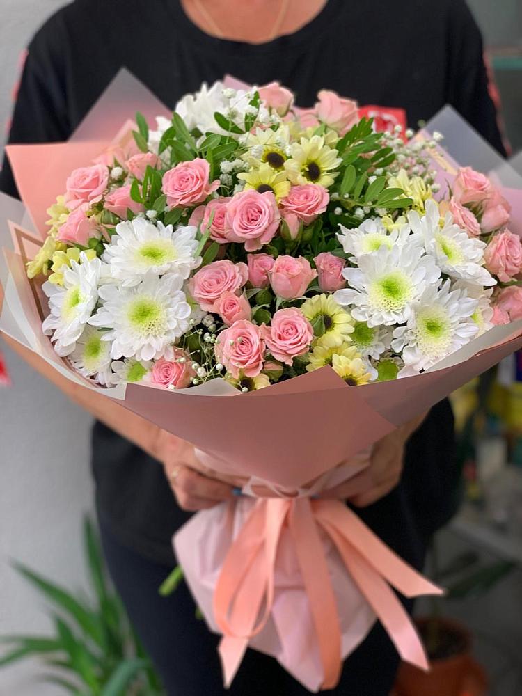 Букет цветов из: Розы и Хризантемы в Беково