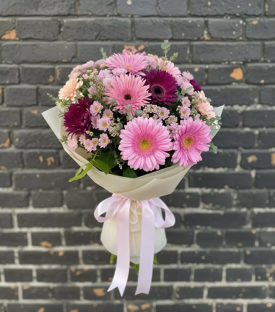 Букет цветов из: Герберы и Хризантемы в Беково