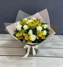 Букет цветов из:  Орхидеи и Розы в Беково