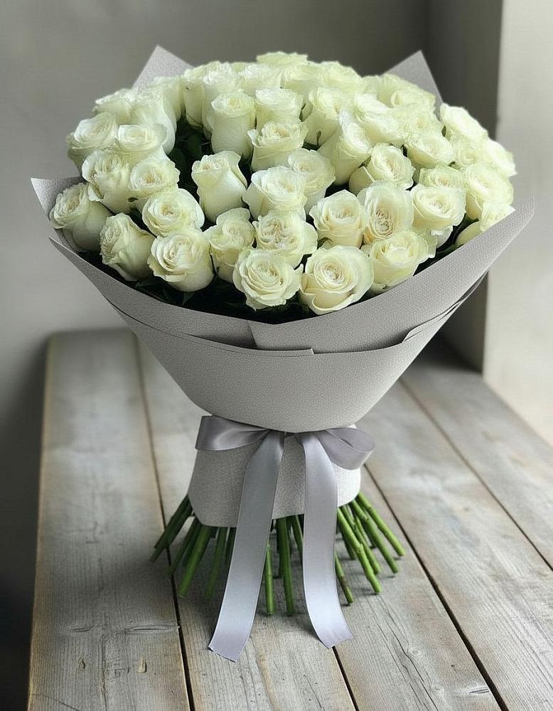 Букет 35 Белых роз в Беково