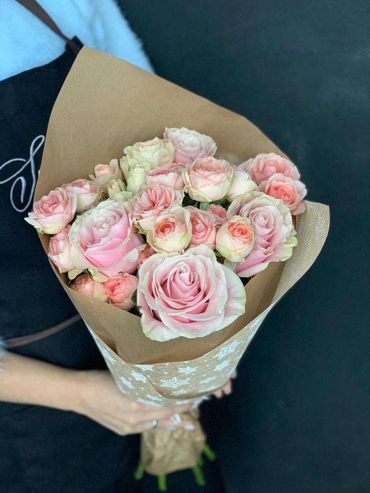 Букет цветов из: Хризантемы и Розы в Беково