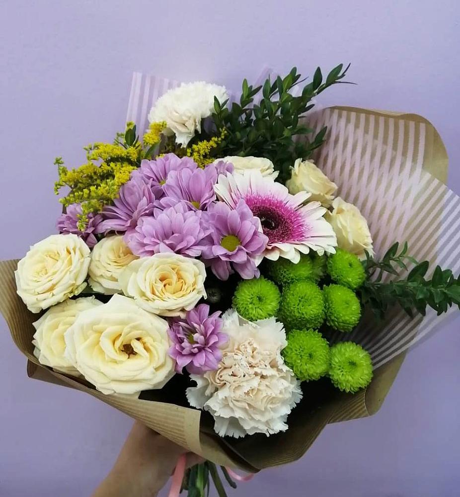 Букет цветов из: Хризантемы, Розы, Гвоздики и Герберы в Беково