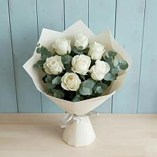 Букет Белые розы в Эвкалипте в Беково