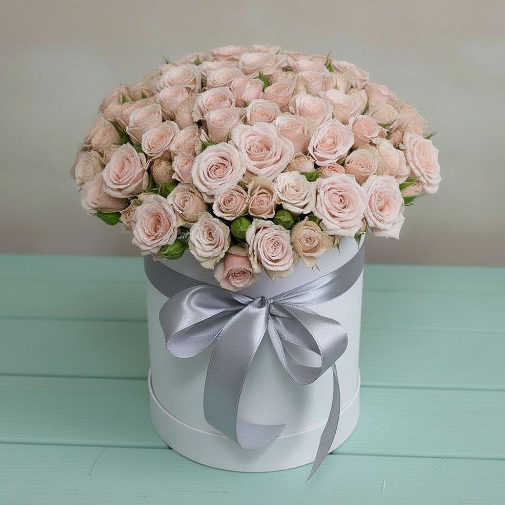 Цветочная композиция из Розы в шляпной коробке в Беково